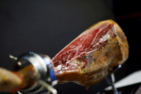 JAMÓN DE BELLOTA IBÉRICO 50% RAZA IBÉRICA de 9.5 a 10 KG APROX - Imagen 2